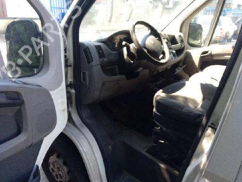 Left front steering knuckle CITROËN JUMPER II Bus | BP5803716M25