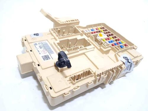 Used Fuse box HYUNDAI i30 (PDE, PD, PDEN) 1.0 T-GDI (120 hp) 13474037