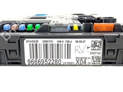 Fuse box CITROËN C3 II (SC_) 1.0 VTi 68 | BP19272746E1