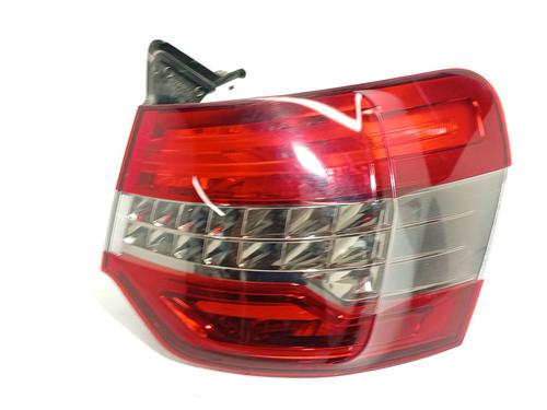 right-taillight-citroen-c5-iii-rd_-2008-2009-2010-2011-2012-2013-2014-2015-2016-2017-35755528 main image