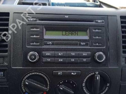 Front left lock VW TRANSPORTER T5 Bus (7HB, 7HJ, 7EB, 7EJ) 2.5 TDI | BP15896738C98 