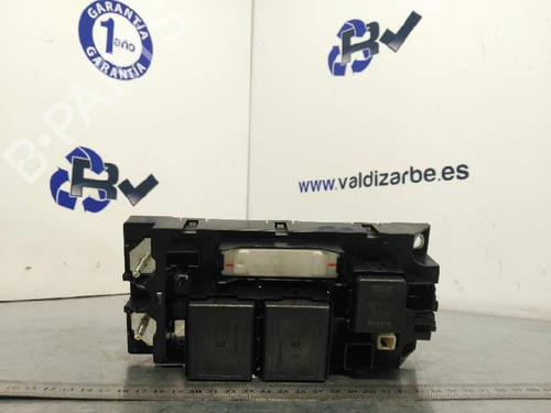 fuse-box-lexus-nx-_z1_-300h-ayz10_-g92z153010-7d190384-2014-1888305 main image