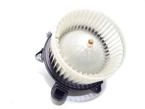 Used Heater blower motor LYNK & CO 01 PHEV (261 hp) 17787584
