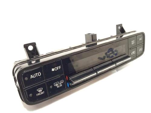 climate-control-toyota-auris-_e18_-5590002c60-2012-2013-2014-2015-2016-2017-2018-16153109 main image