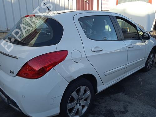 Fuse box PEUGEOT 308 I (4A_, 4C_) 1.6 HDi | BP29073322E1 