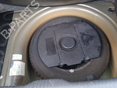 Left taillight VW POLO IV (9N_, 9A_) 1.2 12V | BP29473605C34