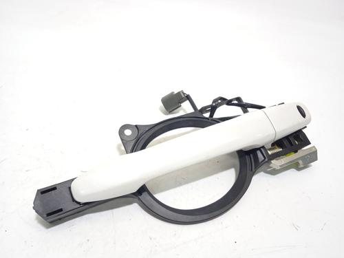 Used Front right exterior door handle MITSUBISHI ASX (GA_W_) 2.0 MIVEC (GA2W) (150 hp) 18119649