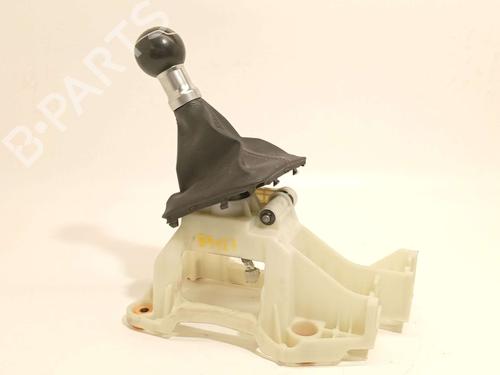 Gear lever KIA STONIC (YB) 1.2 CVVT | BP38950594M90 - Image 2