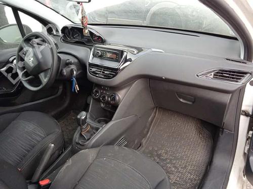 Fuse box PEUGEOT 208 I (CA_, CC_) 1.6 BlueHDi 100 | BP7578648E1 