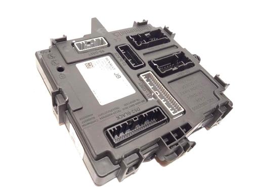 Used Electronic module Electronic module RENAULT CAPTUR II (HF_) E-TECH 145 (HFMU, HFMM) (145 hp) 17567928 17567928