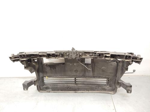 Front slam panel RENAULT MEGANE IV Grandtour (K9A/M/N_) 1.5 Blue dCi 115 (K9A6) | BP32382414C72