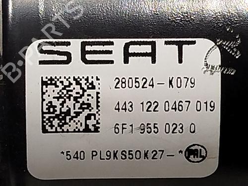 Front wiper motor SEAT ARONA (KJ7, KJP) 1.0 TSI | BP30460977M29 - Image 5