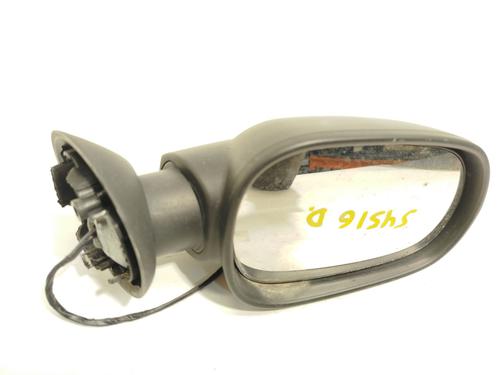 Used Right mirror Right mirror 21051133 21051133