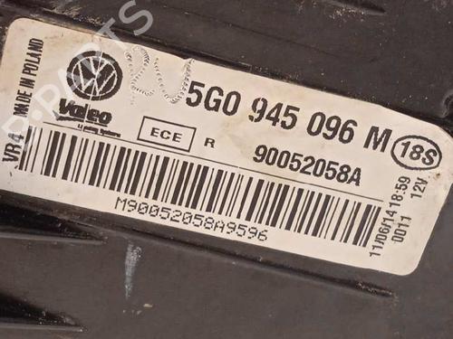 Right taillight VW GOLF VII (5G1, BQ1, BE1, BE2) 1.6 TDI | BP9115184C35 