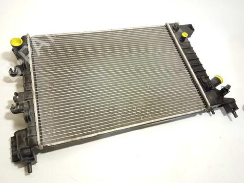 Used Water radiator Water radiator 7004163 7004163