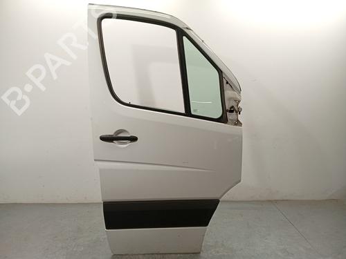 Used Right front door Right front door MERCEDES-BENZ SPRINTER 3-t Van (B906) 216 CDI (906.611, 906.613) (163 hp) 33544182 33544182