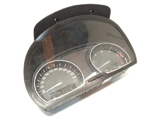 Used Instrument cluster BMW X3 (E83) 2.0 d (150 hp) 8855157