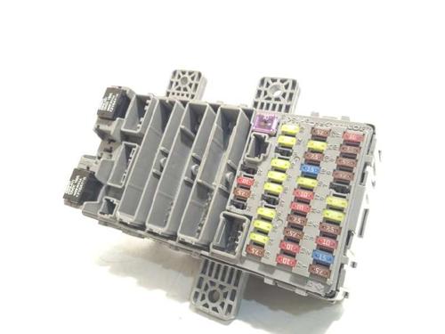 Used Fuse box HONDA CIVIC VIII Hatchback (FN, FK) 2.2 CTDi (FK3) (140 hp) 7629522