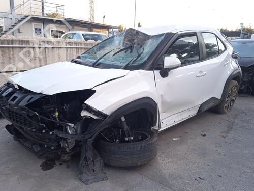 Brugte TOYOTA YARIS CROSS (MXP_) 1.5 (MXPB10) (125 hp) 4196622