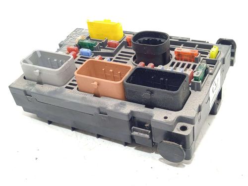 Used Fuse box Fuse box 38325575 38325575