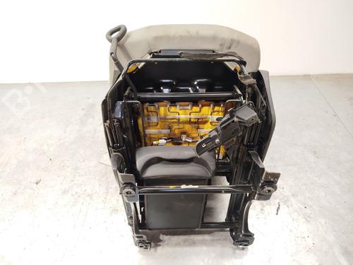 Left front seat PEUGEOT PARTNER Tepee 1.6 HDi 75 (16V) | BP26384420C15