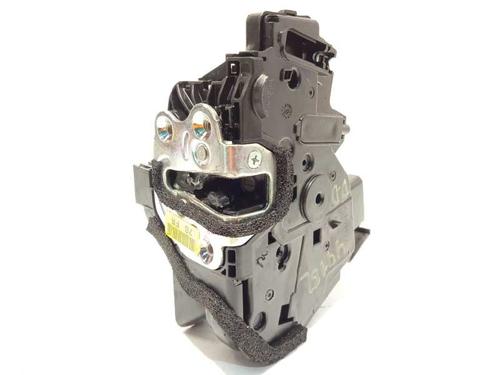 front-right-lock-kia-stonic-yb-10-t-gdi-81320h8050-2017-11528923 main image