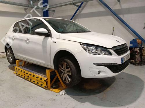 Brugte PEUGEOT 308 II (LB_, LP_, LW_, LH_, L3_) 1.2 THP 110 4920173