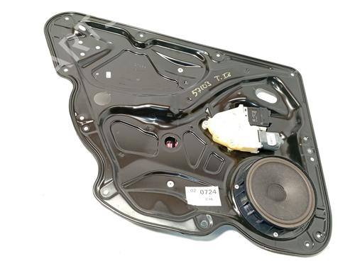 BP30537859C24 main image