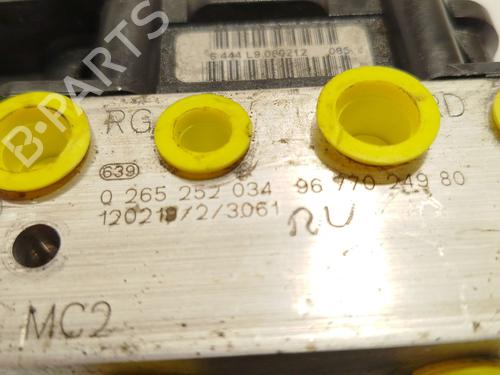 ABS pump CITROËN C4 II (NC_) 1.6 HDi 110 | BP25901580M43  - Image 5