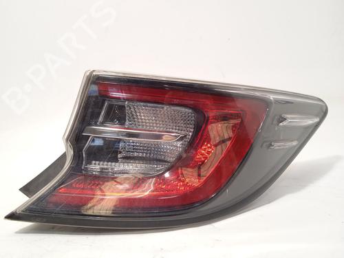 Used Right taillight TOYOTA COROLLA Hatchback (_E21_, _EA1_, _EH1_) 1.8 Hybrid (ZWE211, ZWE219) (122 hp) 26325329
