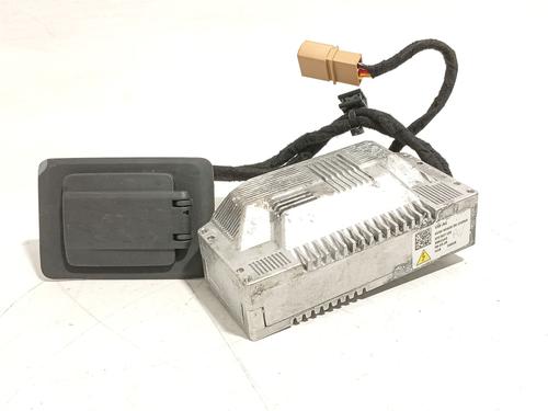 Used Electronic module CUPRA LEON Sportstourer (KL8, KU8, KUD) 1.5 eTSI (150 hp) 30832503