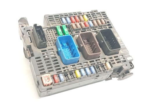 Used Fuse box Fuse box 38933496 38933496