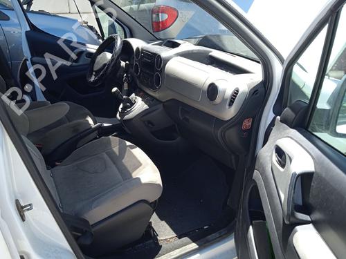 Left headlight PEUGEOT PARTNER Tepee 1.6 HDi 75 (16V) | BP26278123C28 