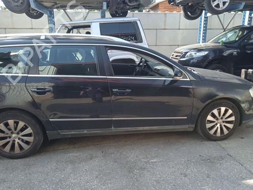 Right headlight VW PASSAT B6 Variant (3C5) 2.0 TDI 16V | BP28153166C29