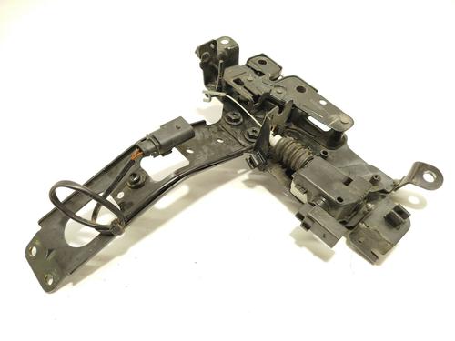 Serrure capot AUDI R8 (4S3, 4SP) 5.2 FSI Plus quattro (610 hp) 31112725