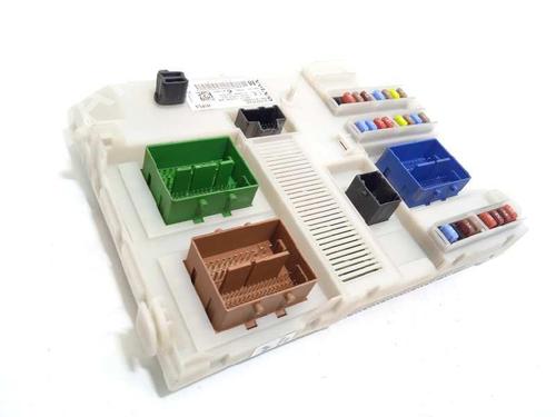 Used Fuse box Fuse box 16657960 16657960