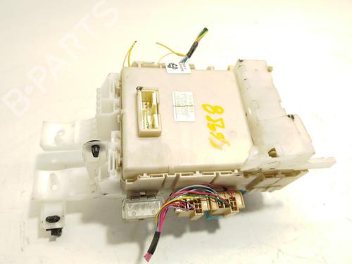 Fuse box TOYOTA YARIS (_P9_) 1.0 VVT-i (KSP90_, KSP90R) | BP30002161E1 