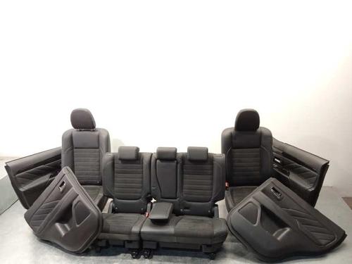 Seats set MITSUBISHI OUTLANDER III (GG_W, GF_W, ZJ, ZL, ZK) Plug-in Hybrid (GG2W) | BP8285110C78 