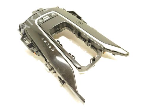 Used Switch Switch TOYOTA COROLLA Saloon (_E21_) 1.8 VVTi Hybrid (ZWE211, MZEA12) (98 hp) 33324909 33324909