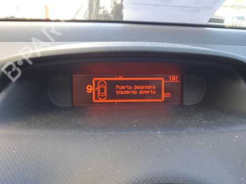 Fuse box PEUGEOT 308 I (4A_, 4C_) 1.6 HDi | BP29073322E1 