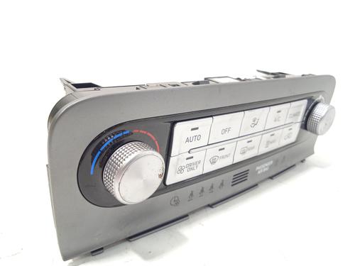 Used Climate control Climate control 19032675 19032675