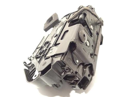 Used Rear right lock VW T-ROC (A11, D11) 1.5 TSI (150 hp) 8183248