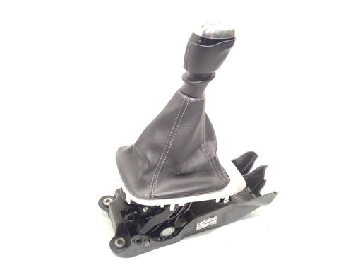 Used Gear lever RENAULT MEGANE IV Grandtour (K9A/M/N_) 1.6 dCi 130 (130 hp) 18319731