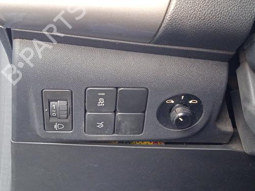 Optica esquerda CITROËN C-ELYSEE (DD_) 1.6 VTi 115 (DDNFP0, DDNFP6, DDNFP9) | BP28189218C28 