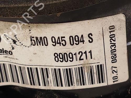 Right tailgate light VW GOLF PLUS V (5M1, 521) 1.2 TSI | BP34390543C80 - Image 4
