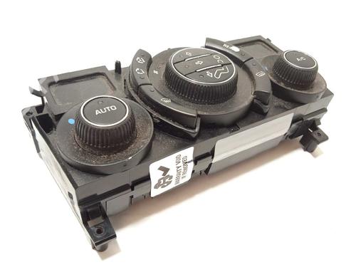 Used Climate control Climate control 17896499 17896499