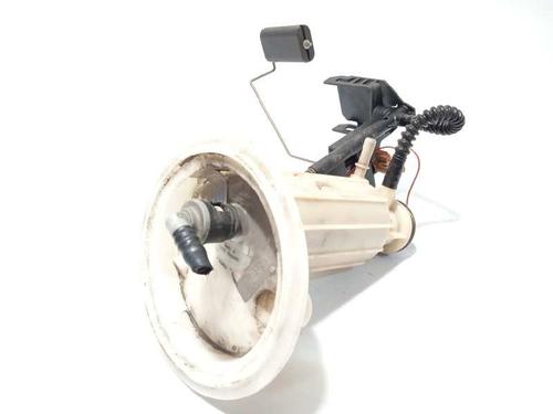 Used Fuel pump BMW 5 (E60) 530 i (231 hp) 10774639