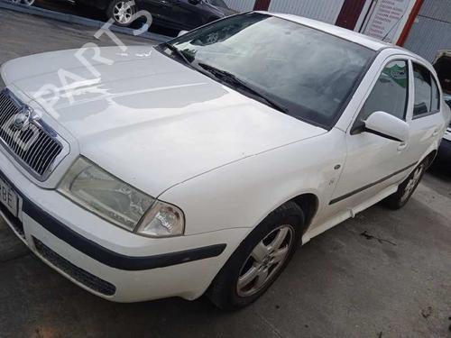 Right headlight SKODA OCTAVIA I (1U2) 1.9 TDI | BP11243104C29 