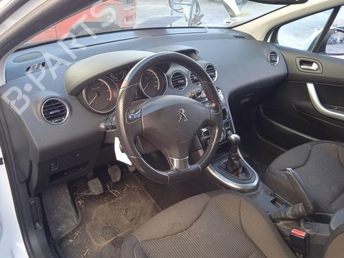 Fuse box PEUGEOT 308 I (4A_, 4C_) 1.6 HDi | BP29073322E1 