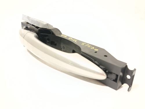 rear-right-exterior-door-handle-nissan-qashqai-iii-j12-2021-36131682 main image